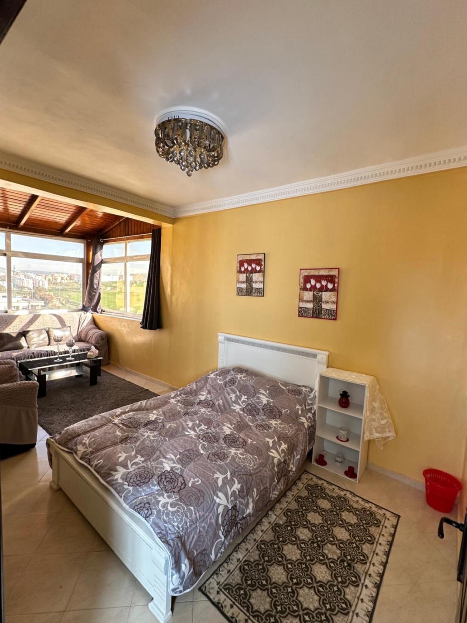 Appartement Almoustakbal *